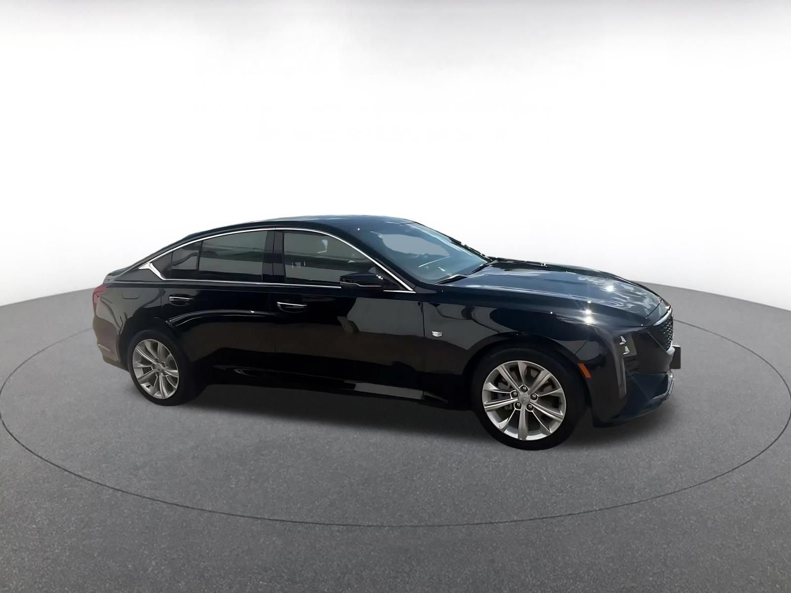 Used 2026 Cadillac CT5 Premium Luxury RWD image 2