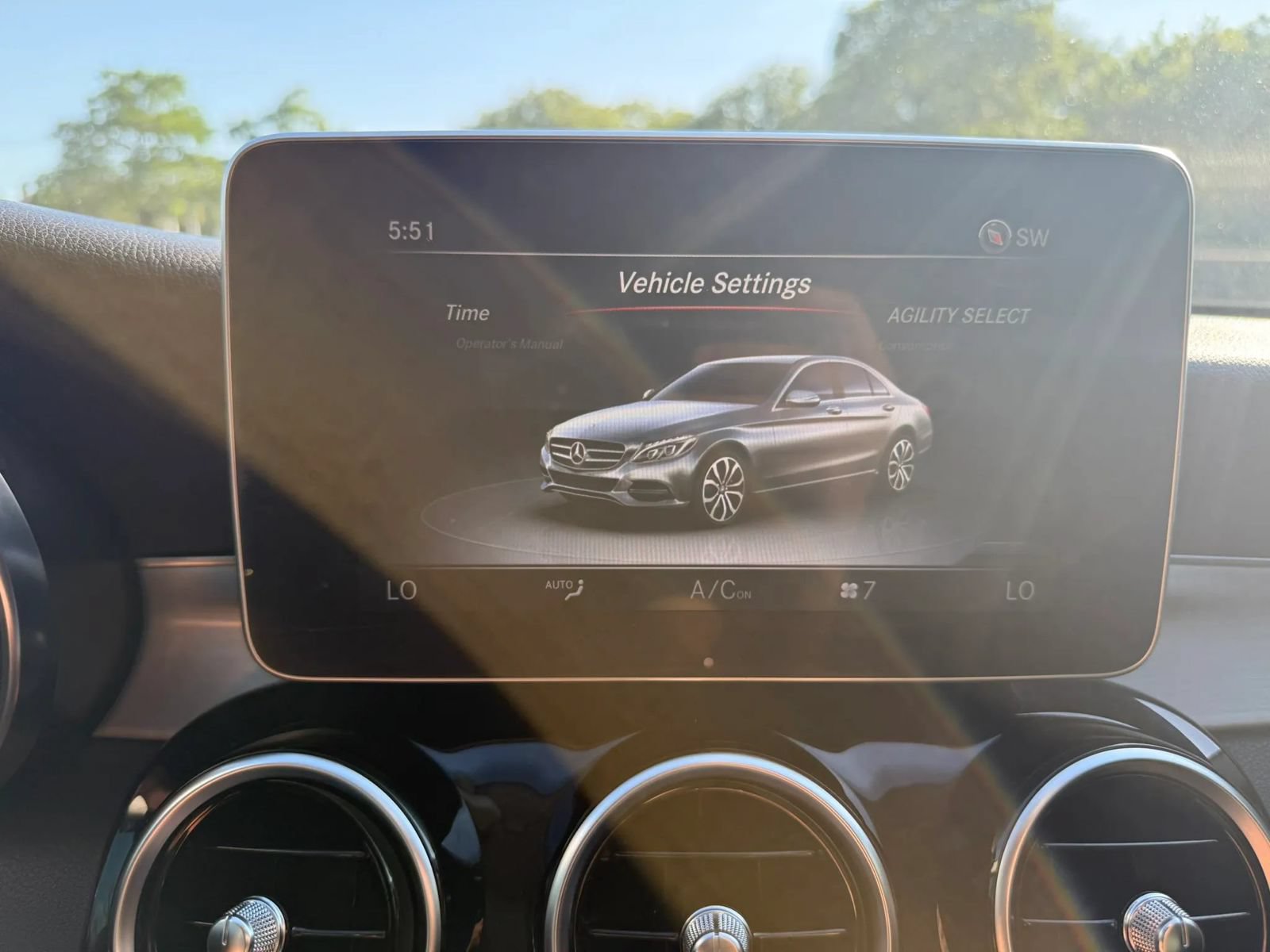 Used 2015 Mercedes-Benz C 300 4MATIC Sedan image 35