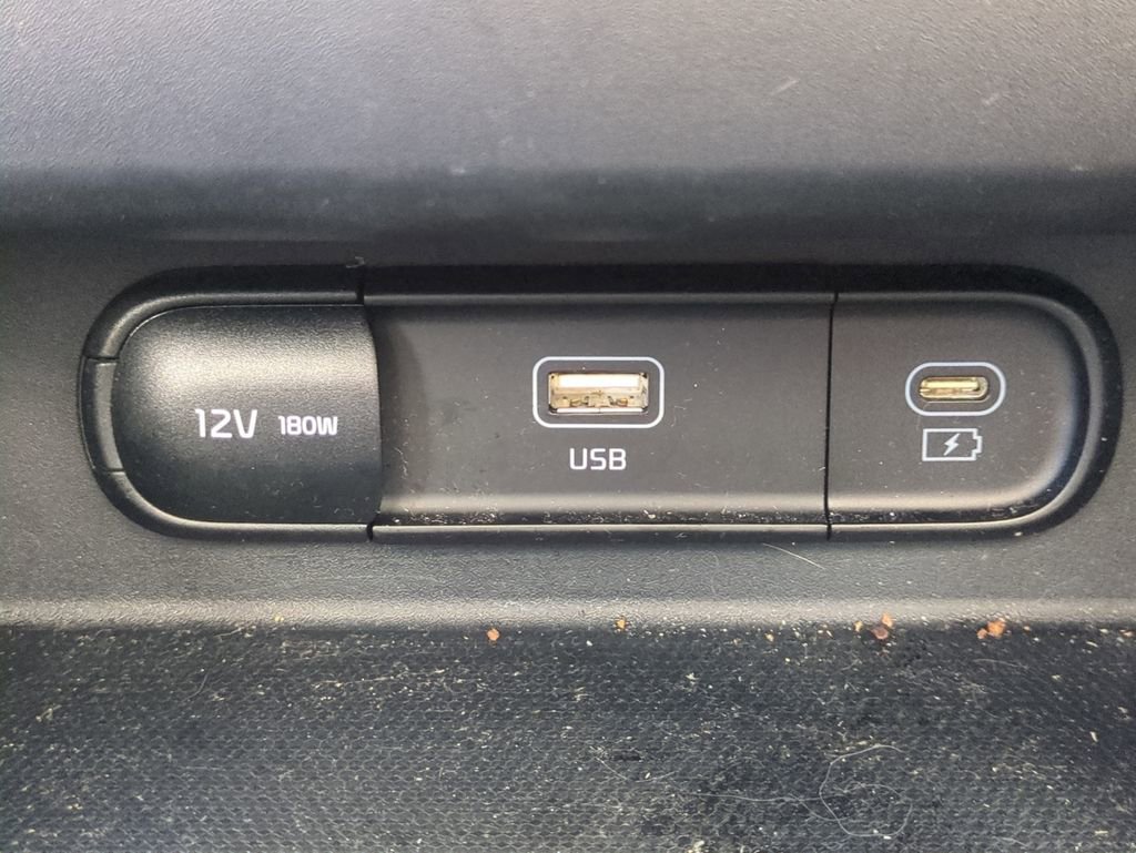 Used 2024 Kia Seltos EX image 23