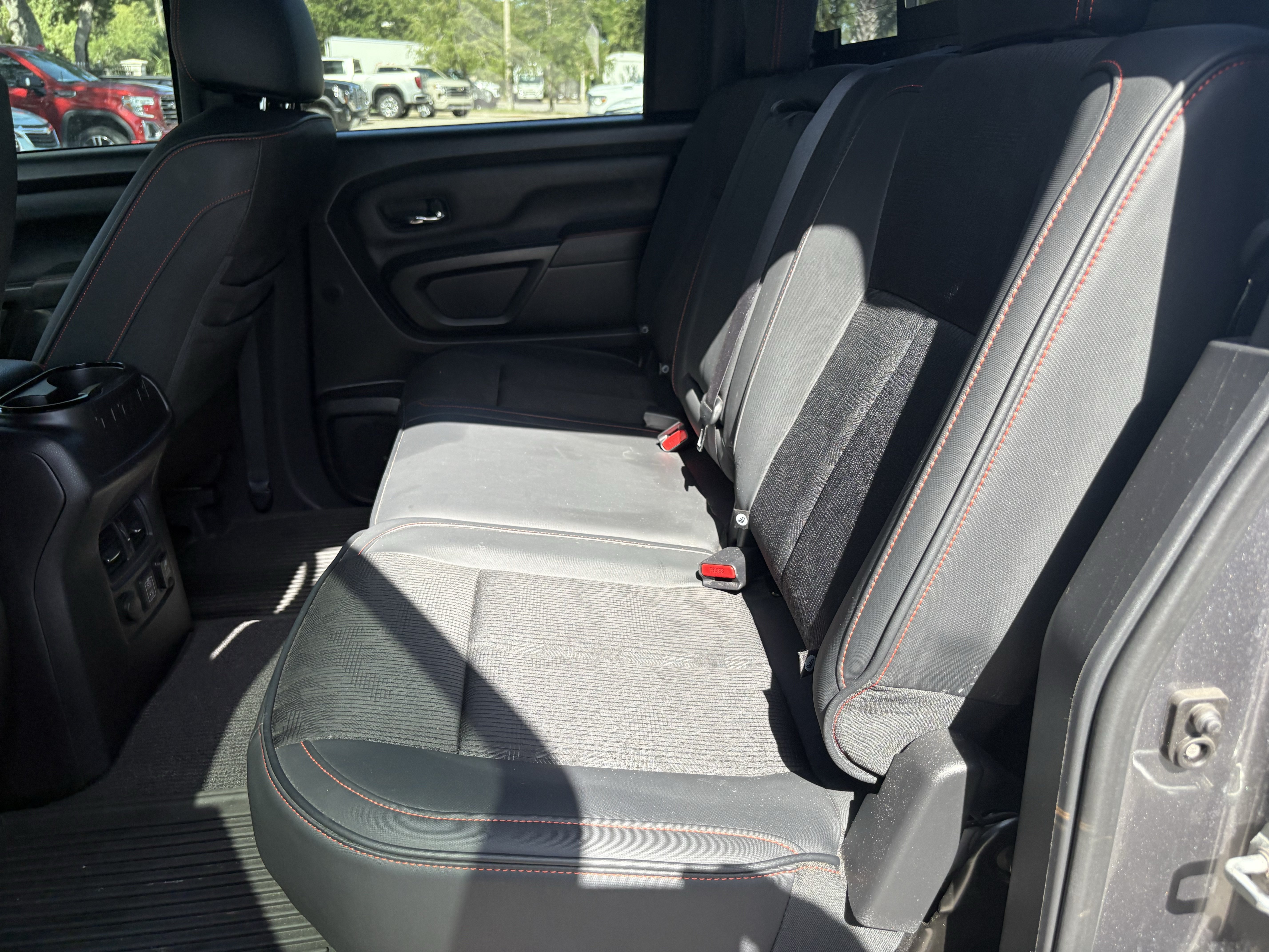 Used 2020 Nissan Titan PRO-4X w/ Pro-4x Utility Package AWD/4WD image 9