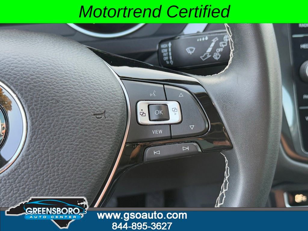 Used 2021 Volkswagen Tiguan SE w/ Panoramic Sunroof Package image 21