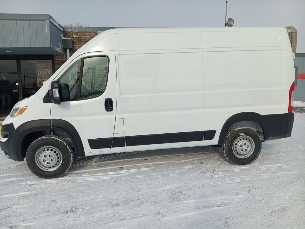 New 2025 RAM ProMaster 3500 w/ Cold Weather Group FWD image 7