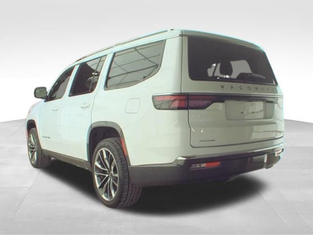 Used 2022 Jeep Wagoneer Series III w/ Premium Group I image 4