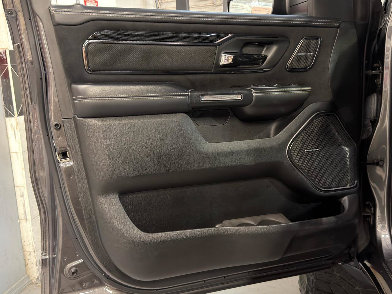 Used 2022 RAM 1500 TRX w/ TRX Level 1 Equipment Group AWD/4WD image 19