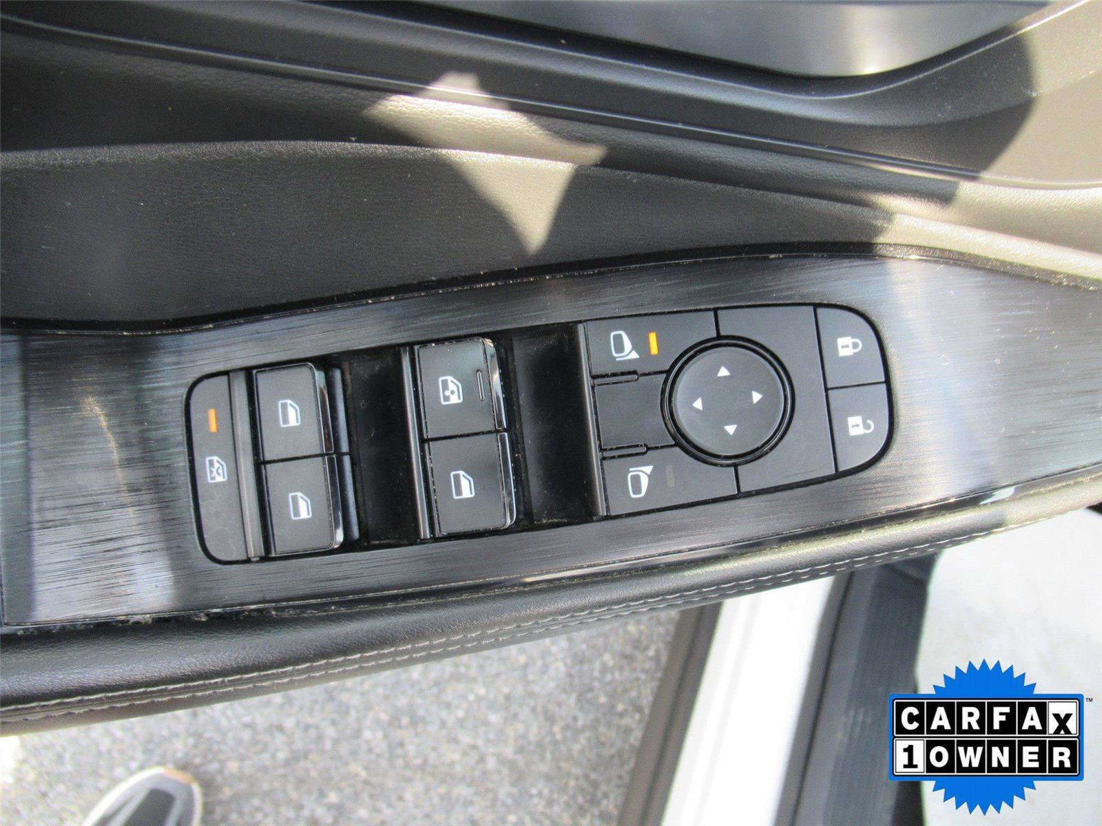 Used 2022 Nissan Rogue SV w/ SV Premium Package image 22