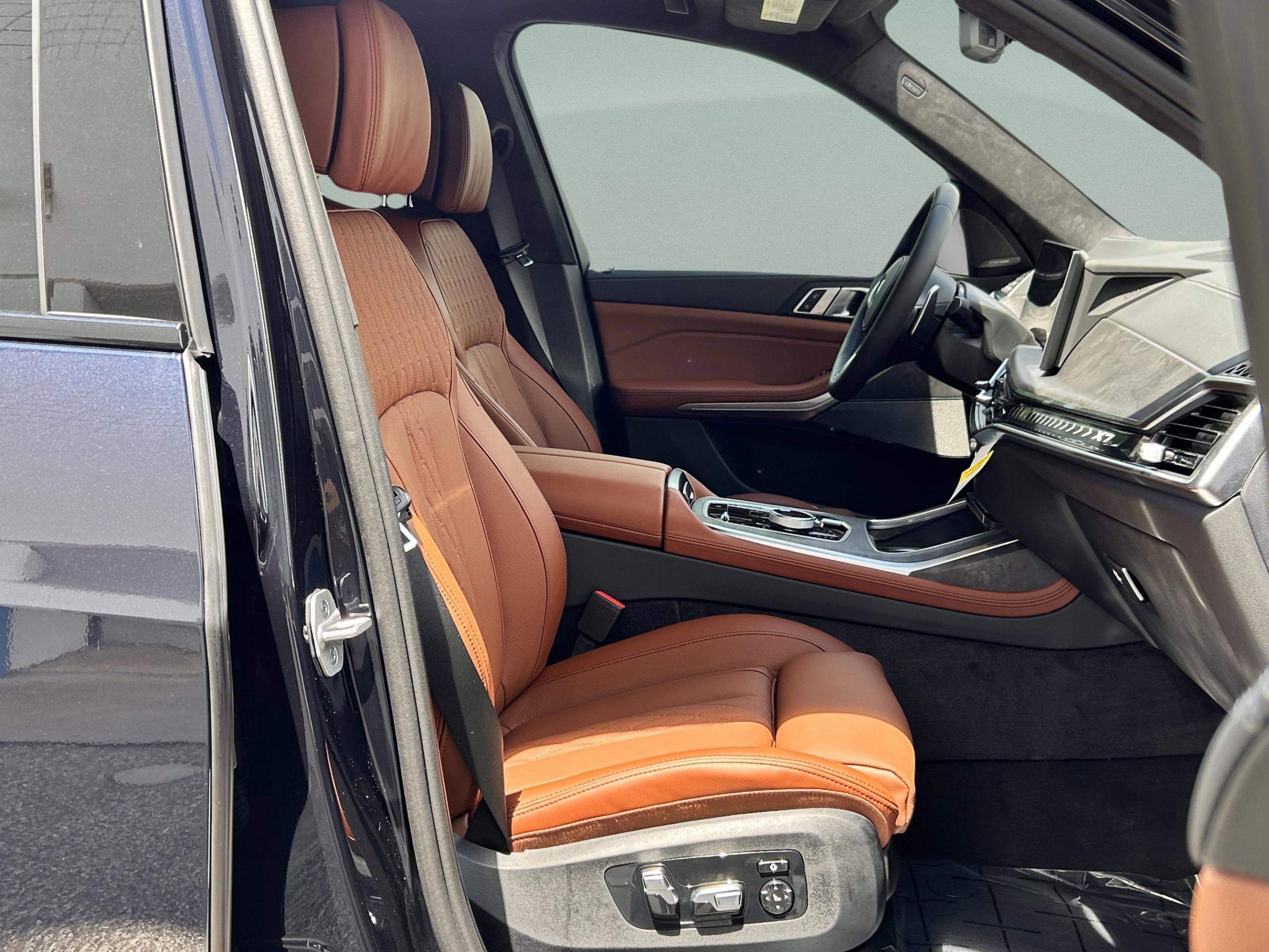 Used 2026 BMW X7 xDrive40i image 31