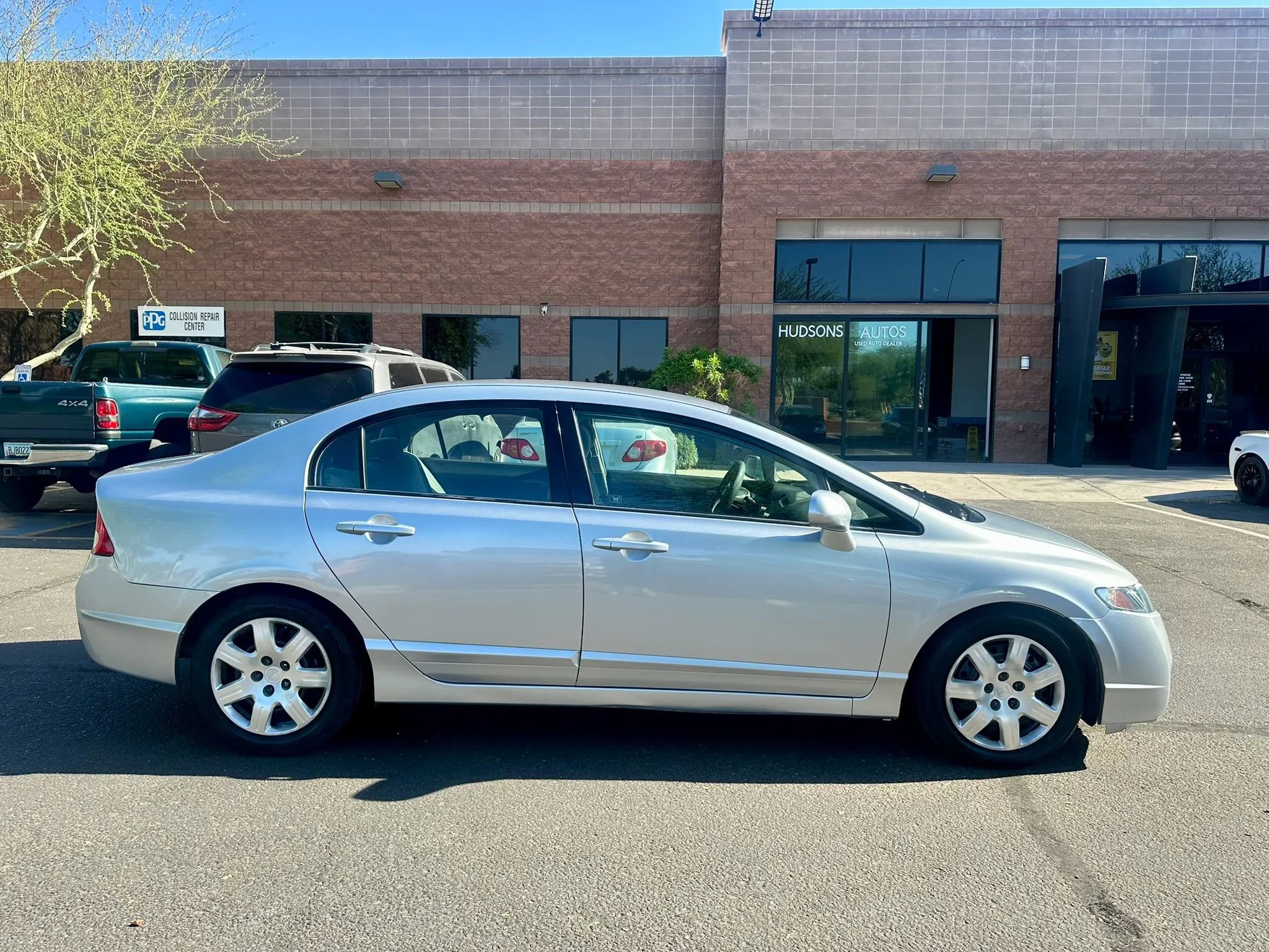 Used 2010 Honda Civic LX image 5