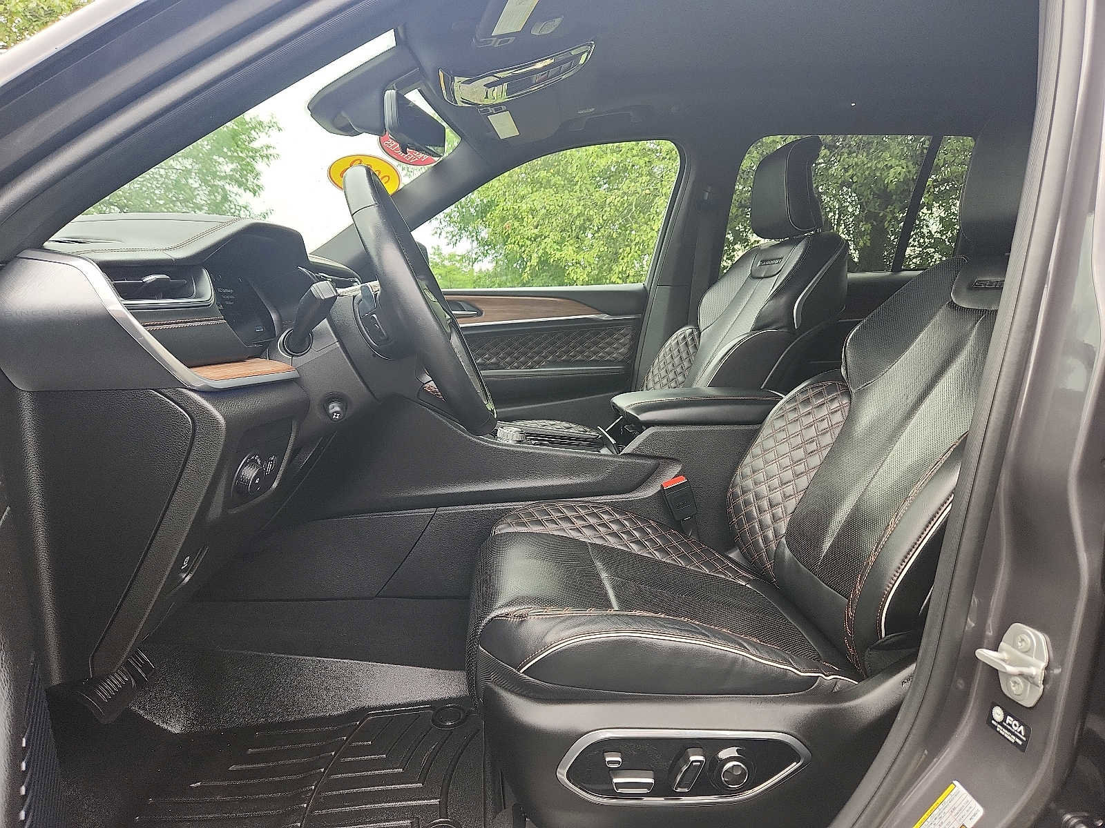 Certified 2023 Jeep Grand Cherokee Summit w/ Adv Protech Group IV image 13