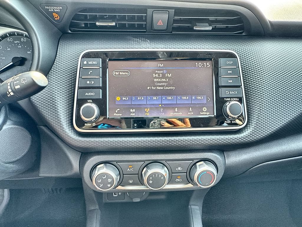 New 2025 Nissan Kicks Play S FWD image 16