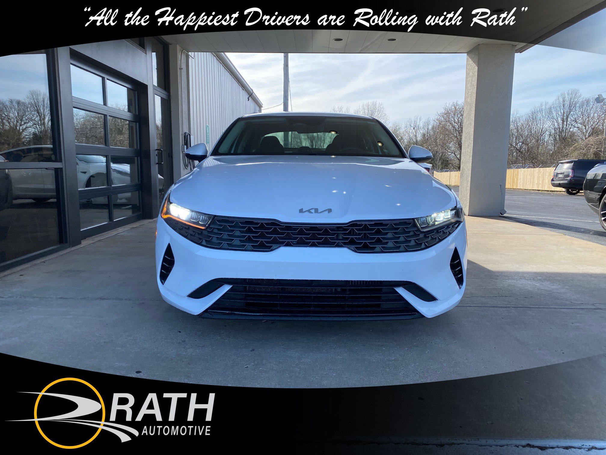 Used 2022 Kia K5 LX image 3