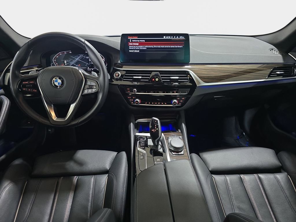 Used 2021 BMW 540i w/ Convenience Package image 12