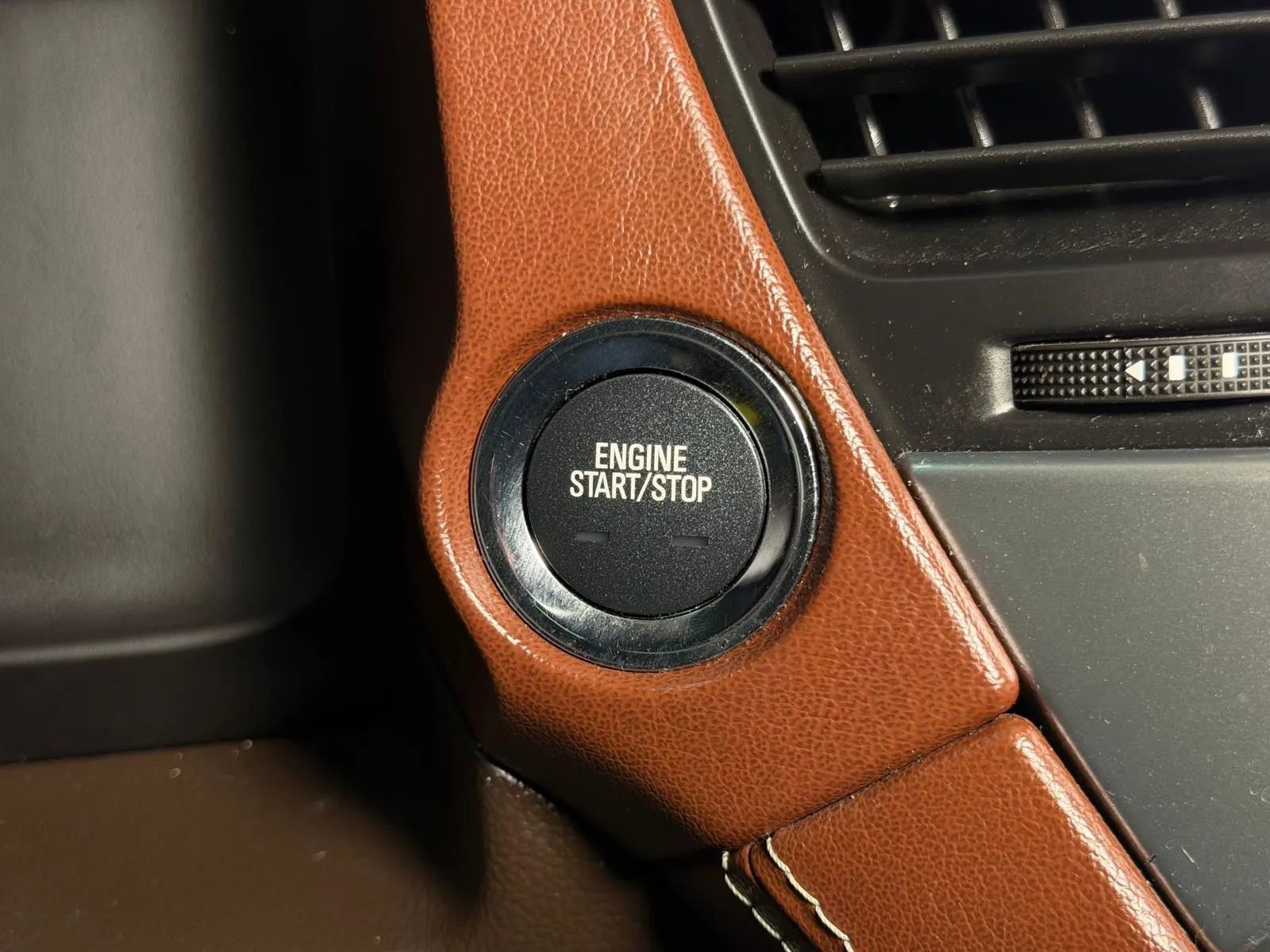 Used 2016 Chevrolet Tahoe LTZ AWD/4WD image 41