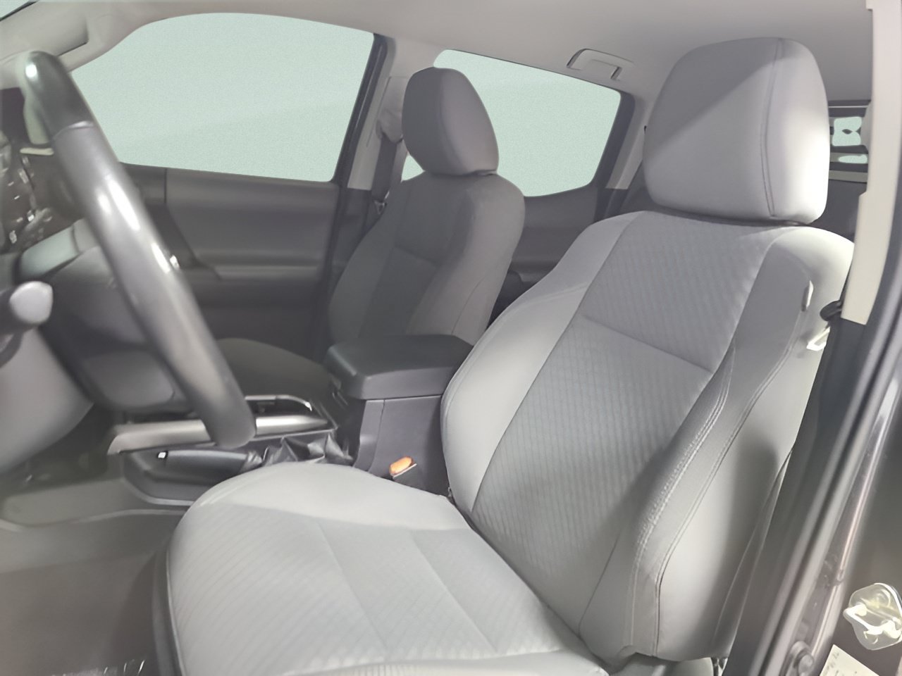 Used 2021 Toyota Tacoma SR5 w/ Technology Package AWD/4WD image 20