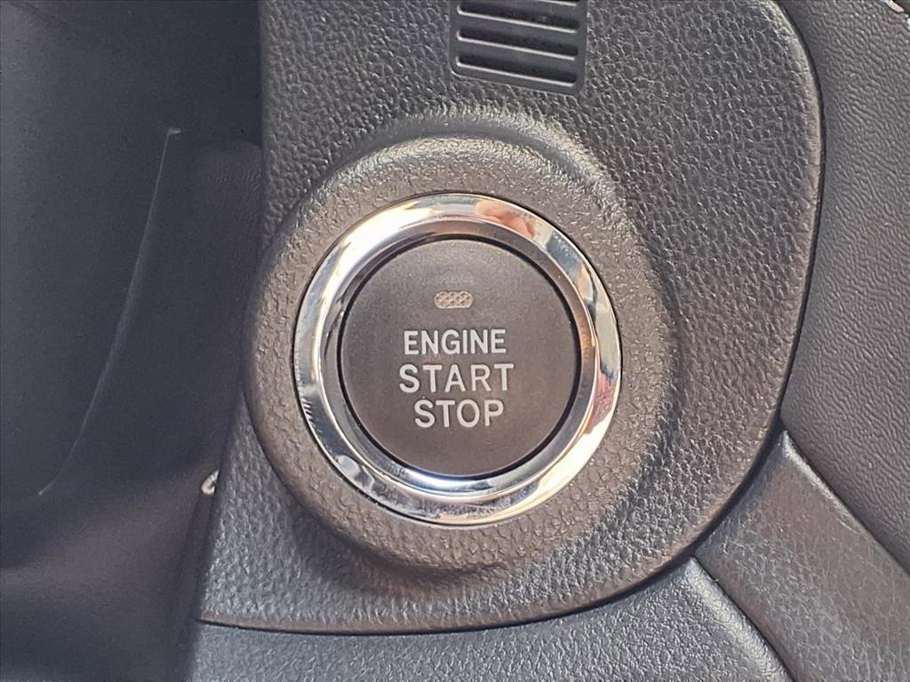 Certified 2025 Subaru Outback Premium w/ Popular Package #1A image 13