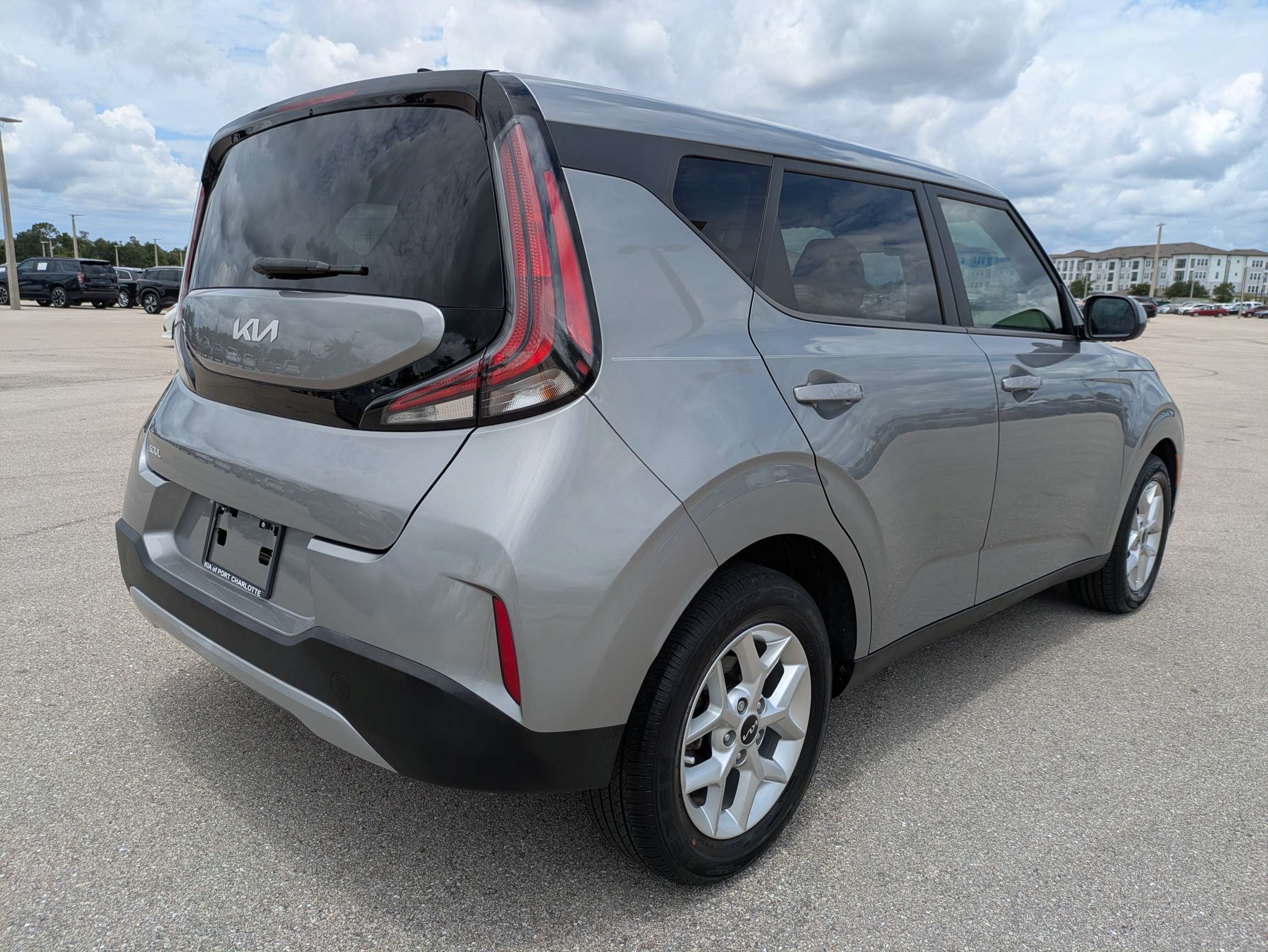 Certified 2023 Kia Soul LX w/ Option Group 015 FWD image 5