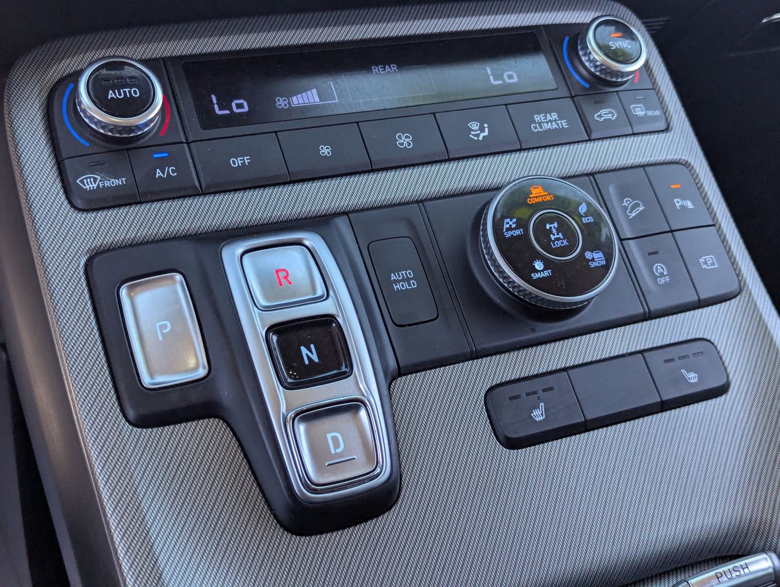 Used 2024 Hyundai Palisade SEL image 23