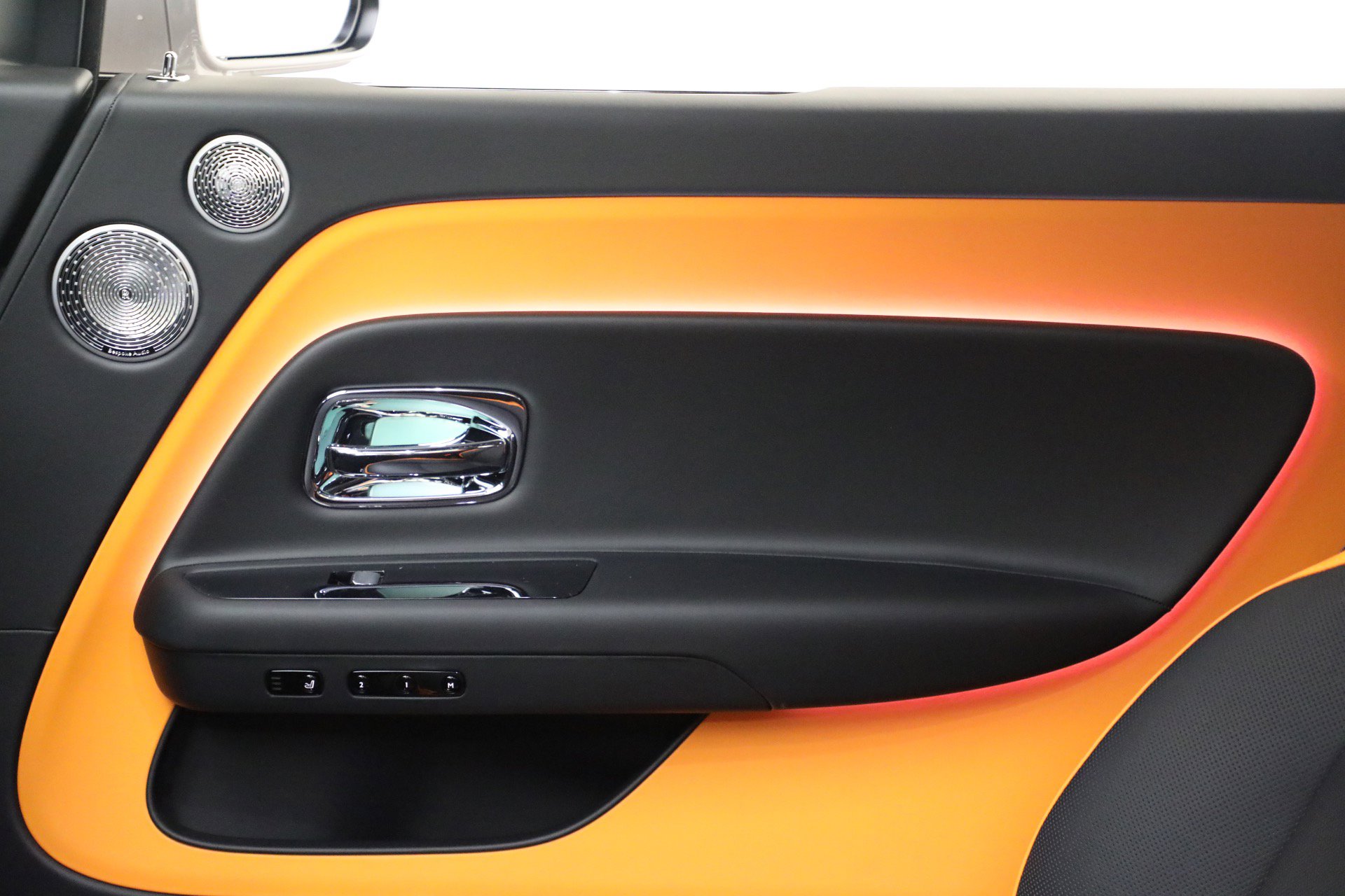 New 2026 Rolls-Royce Spectre image 32