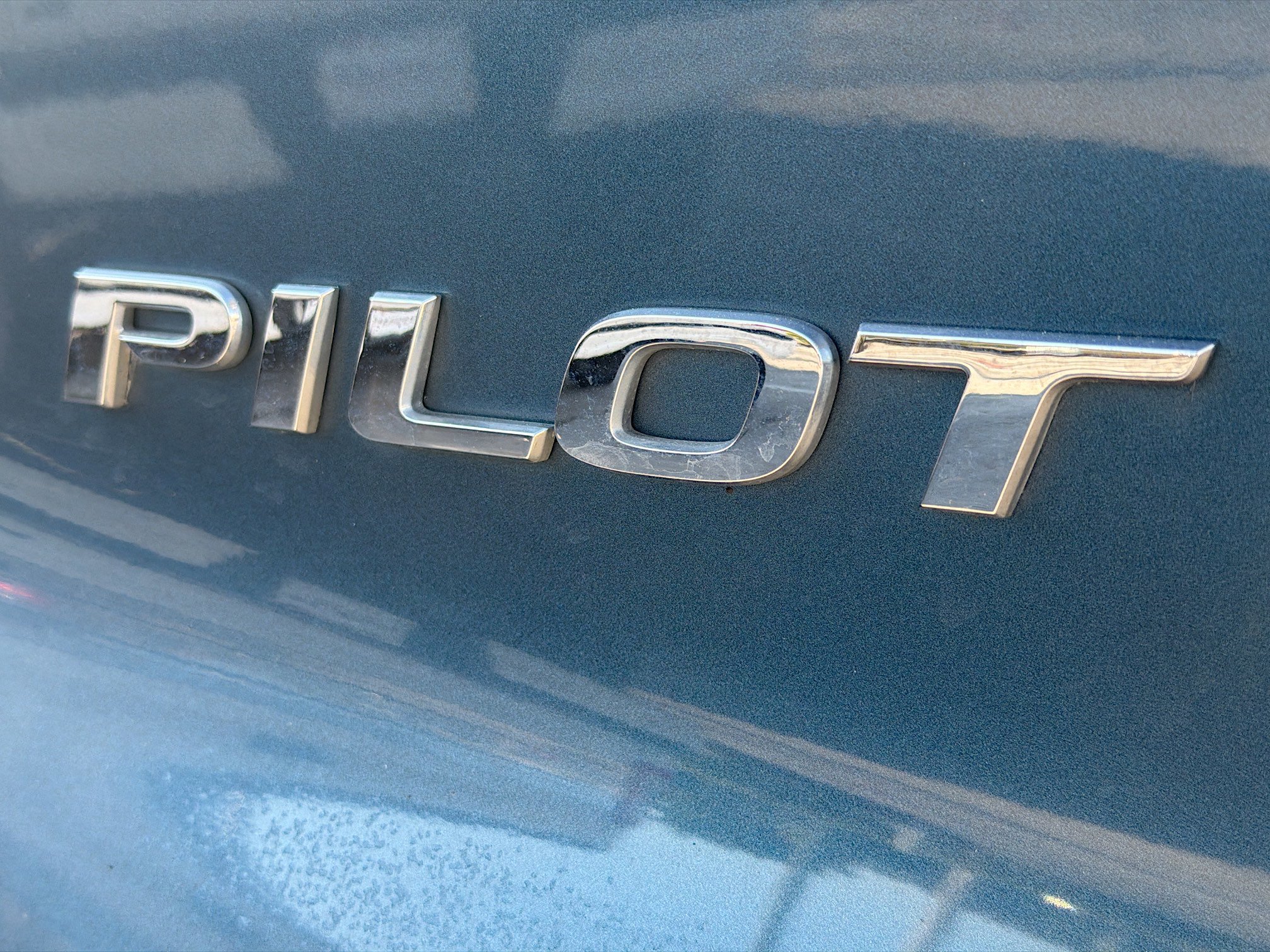 Used 2017 Honda Pilot Touring image 11