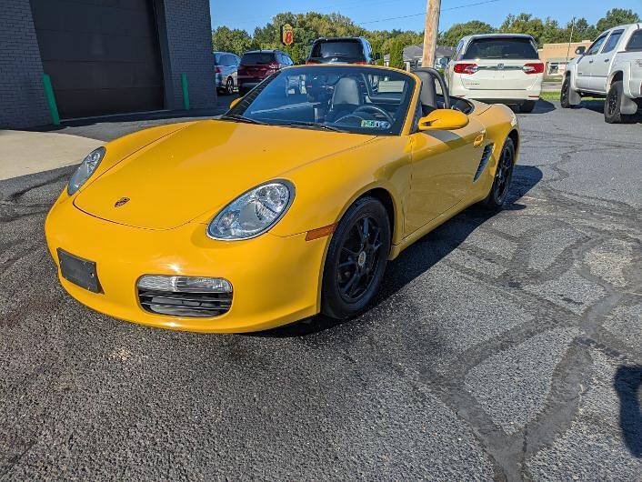 Used 2005 Porsche Boxster RWD image 3
