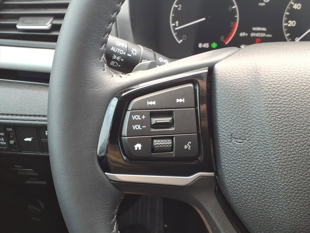 Used 2025 Honda Odyssey Touring image 23