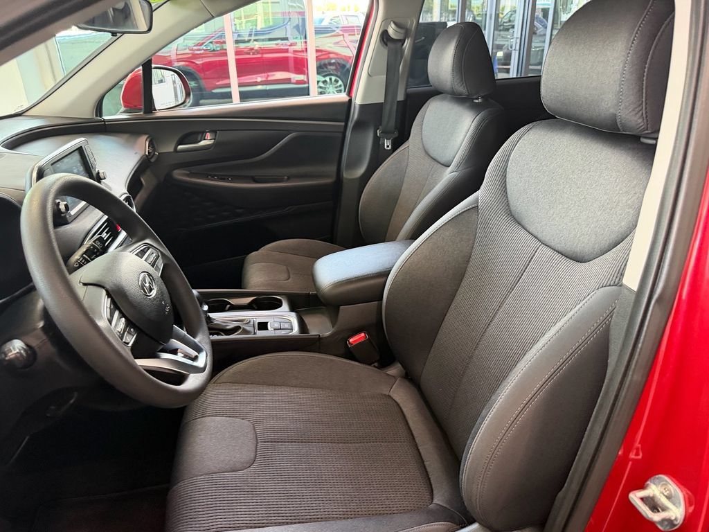 Used 2020 Hyundai Santa Fe SE w/ Cargo Package FWD image 10