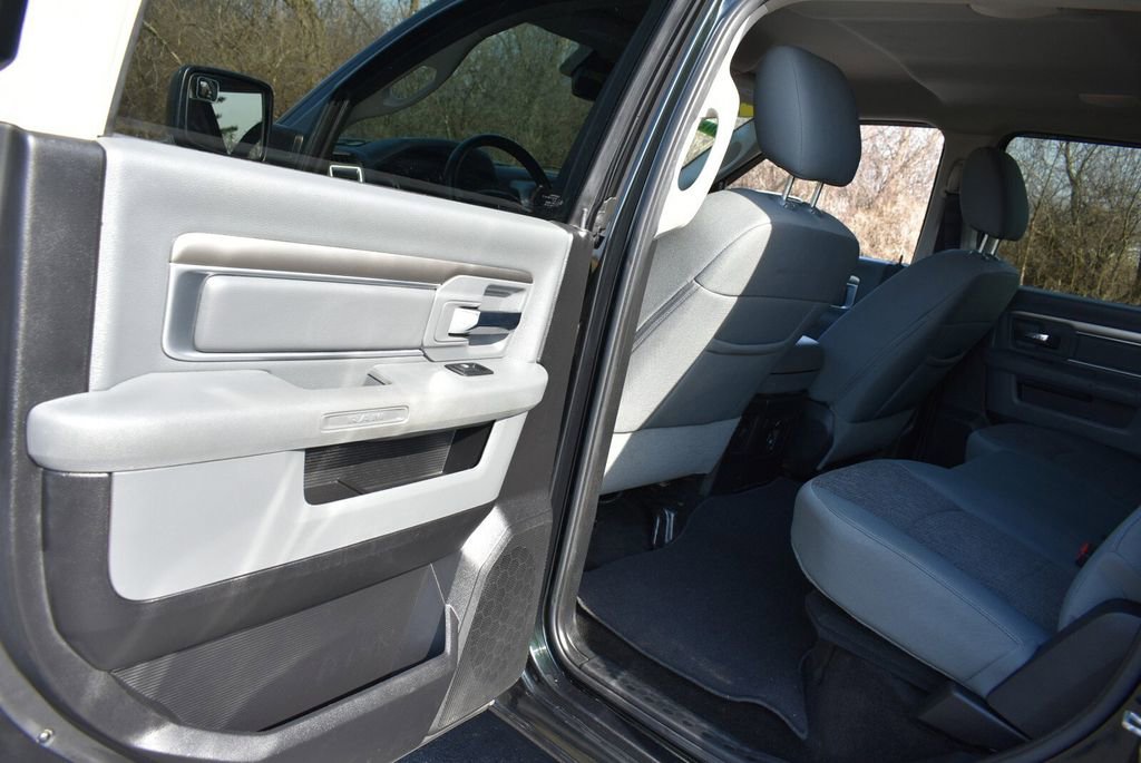 Used 2016 RAM 1500 Big Horn image 30