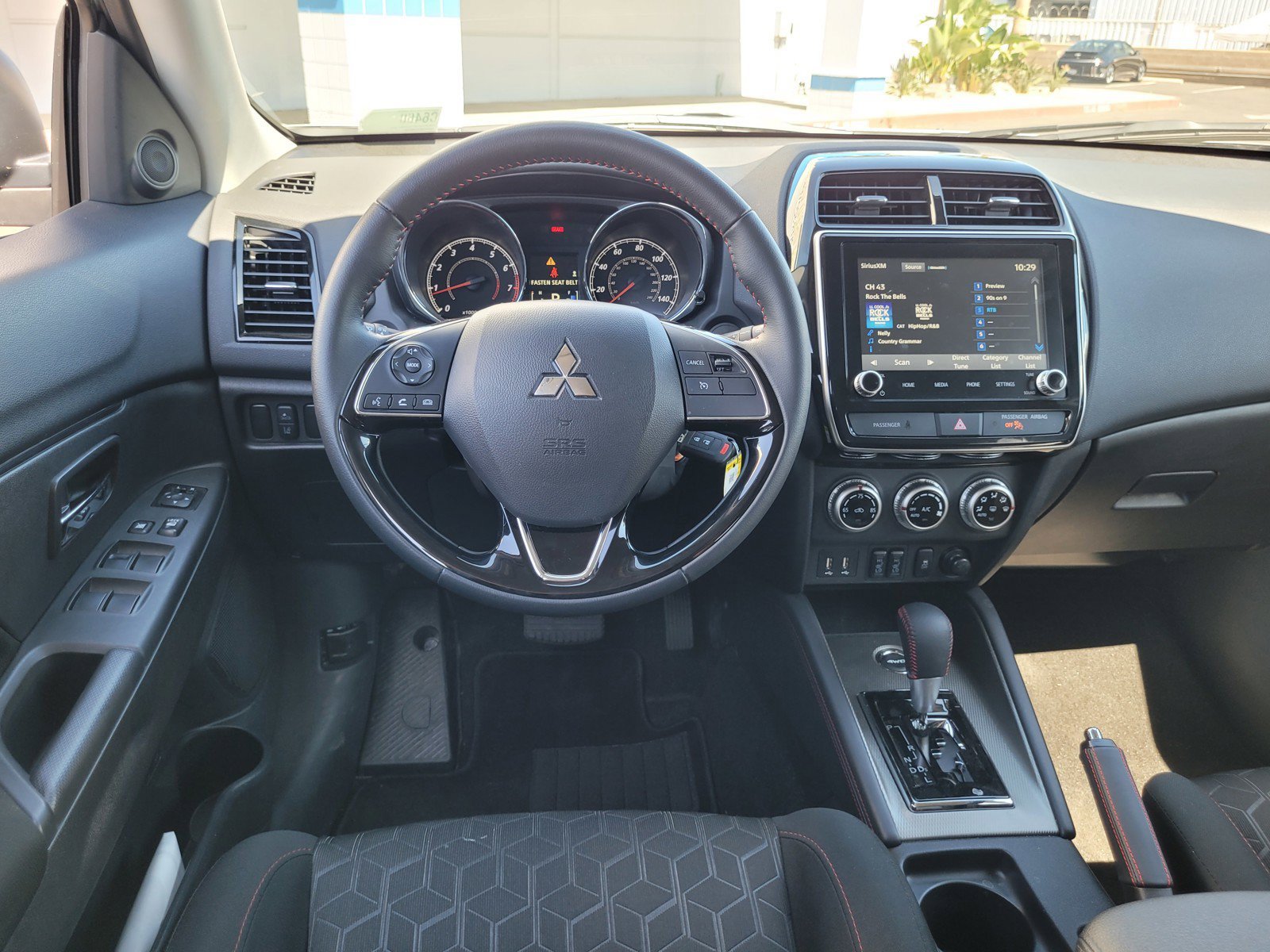 Used 2026 Mitsubishi Outlander Sport AWD image 17