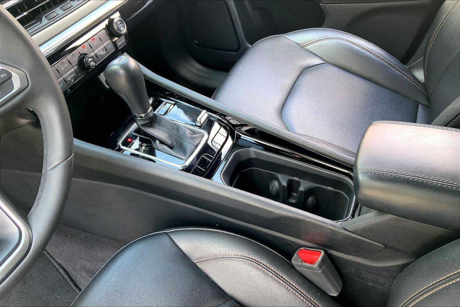 Used 2024 Jeep Compass Limited AWD/4WD image 16