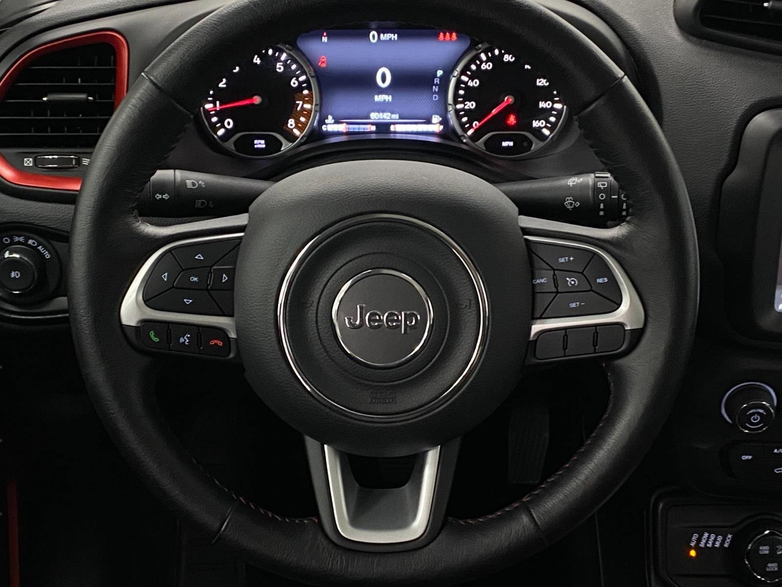 Used 2019 Jeep Renegade Trailhawk AWD/4WD image 15