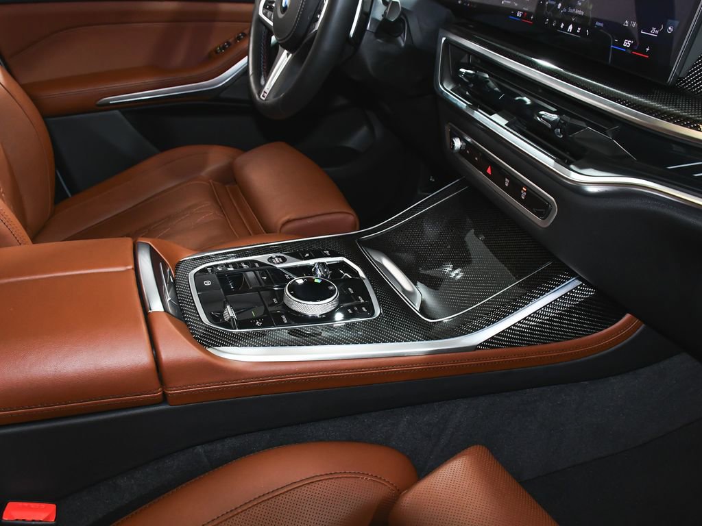 Used 2026 BMW X7 M60i AWD/4WD image 71