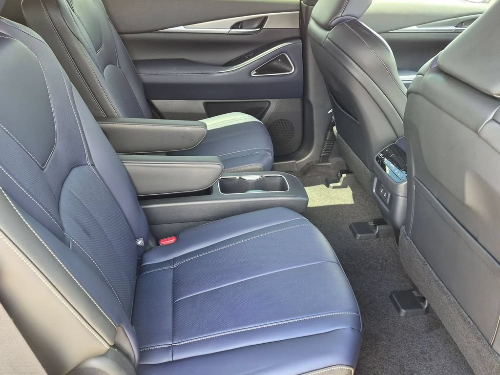 New 2027 INFINITI QX60 Sport w/ Dark Cargo Package AWD/4WD image 31
