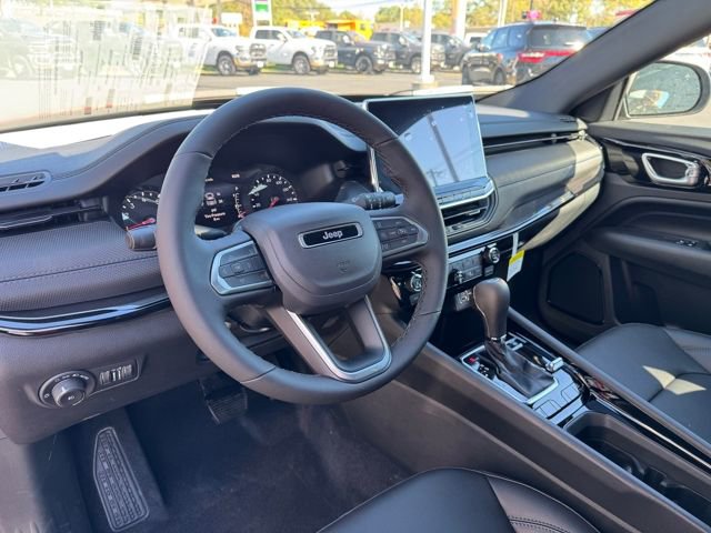 New 2026 Jeep Compass Limited image 24
