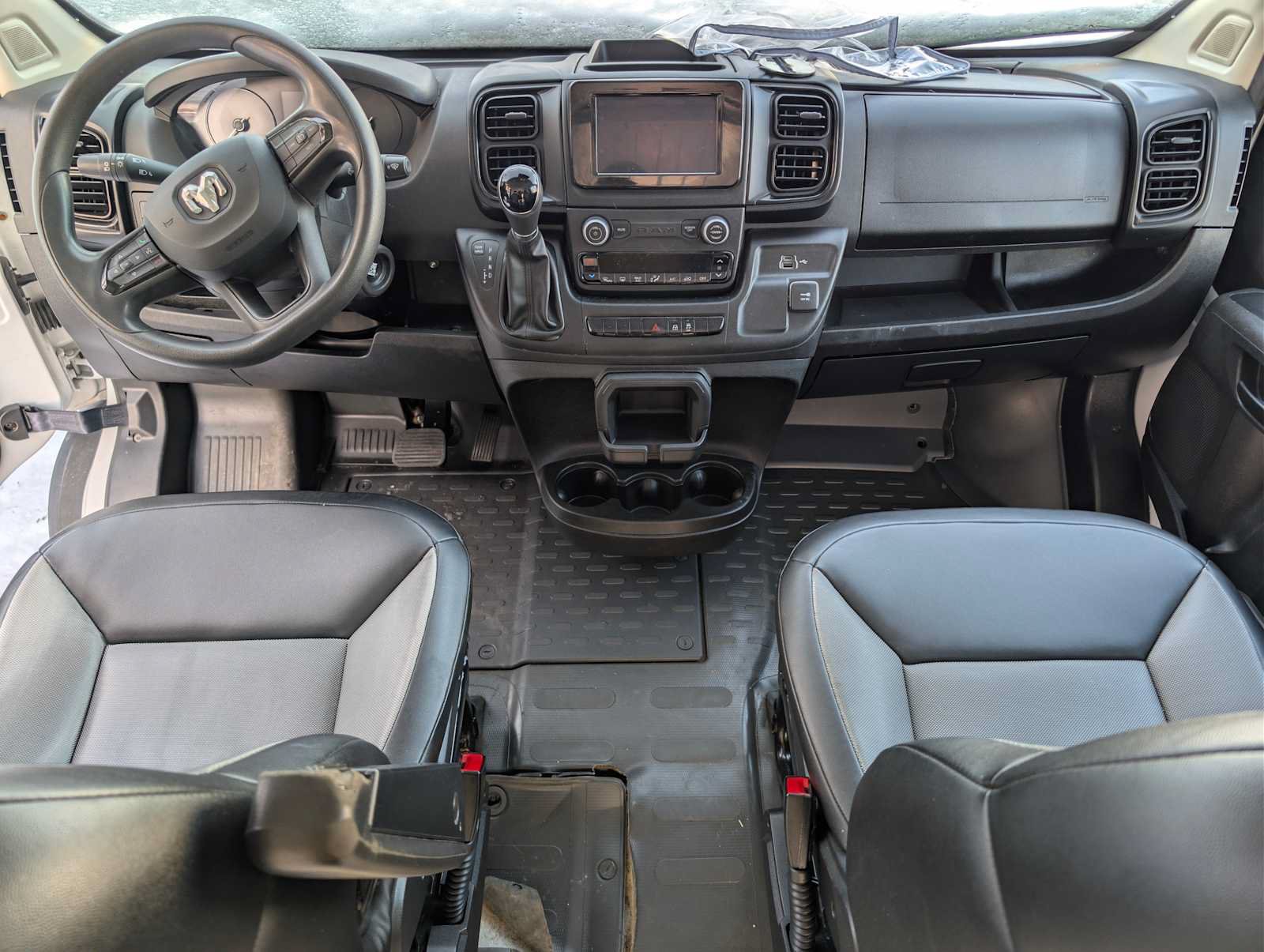 Used 2023 RAM ProMaster 2500 FWD image 10
