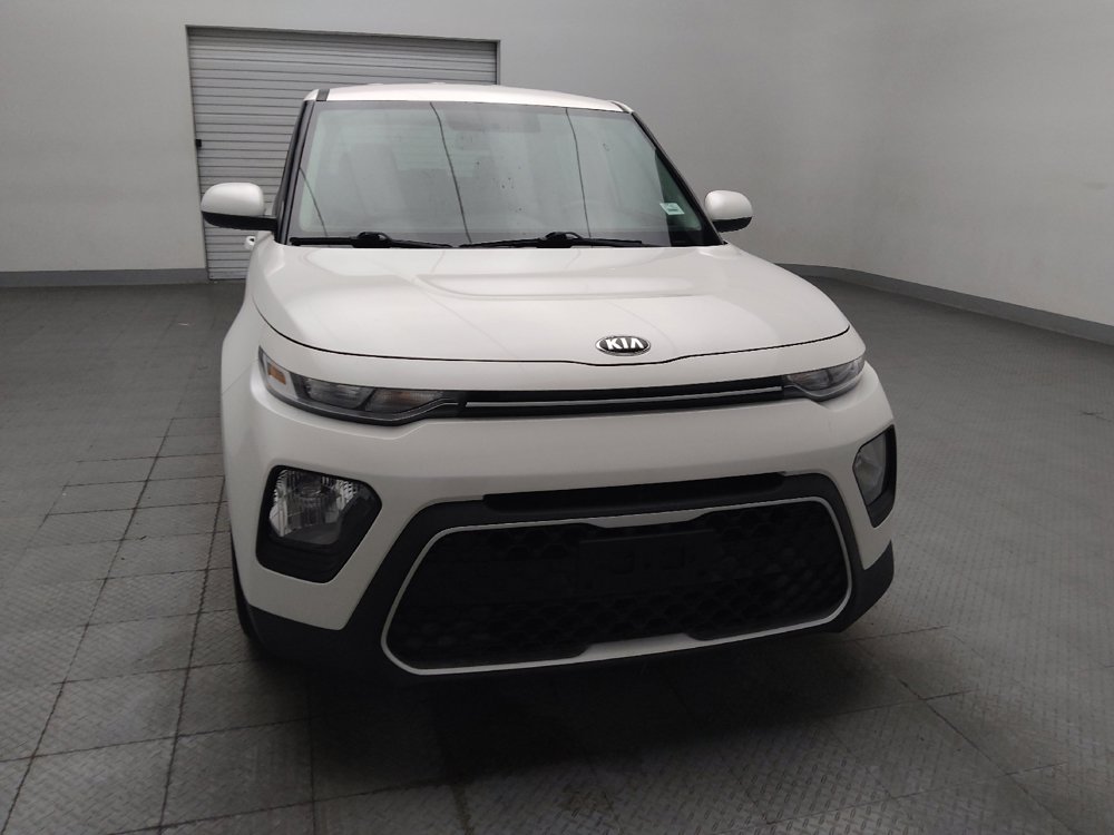 Used 2020 Kia Soul LX FWD image 14