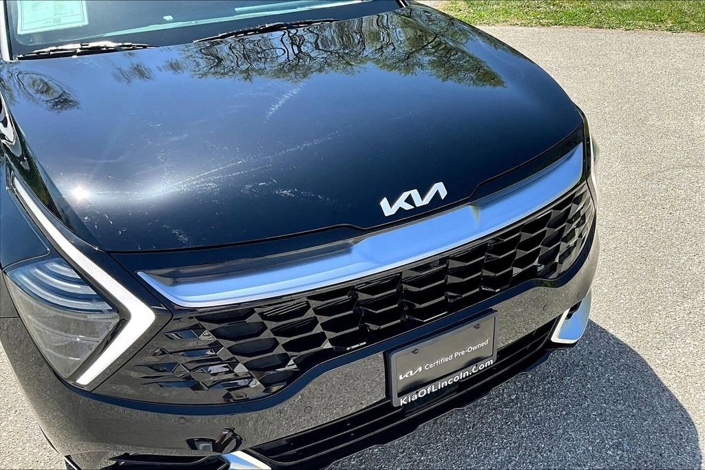 Certified 2025 Kia Sportage SX AWD/4WD image 31