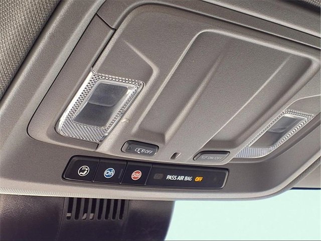 Used 2025 Chevrolet Silverado 2500 LT image 19