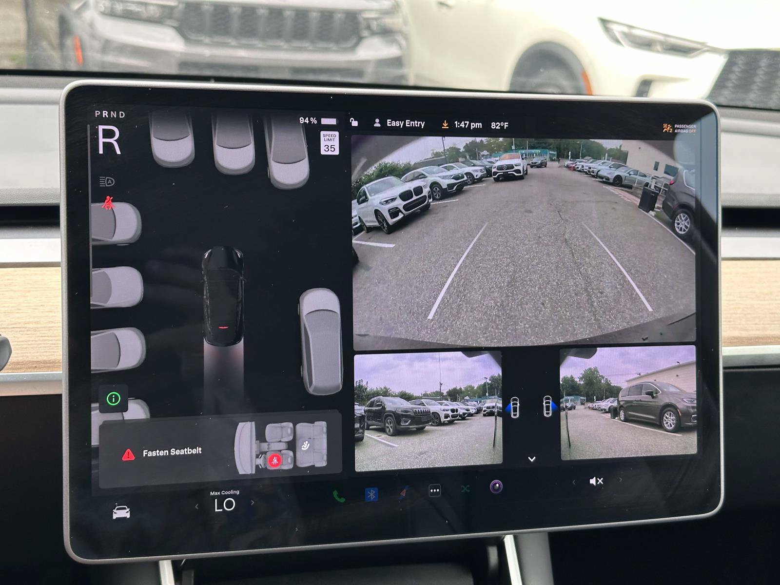 Used 2021 Tesla Model Y Long Range AWD/4WD image 24