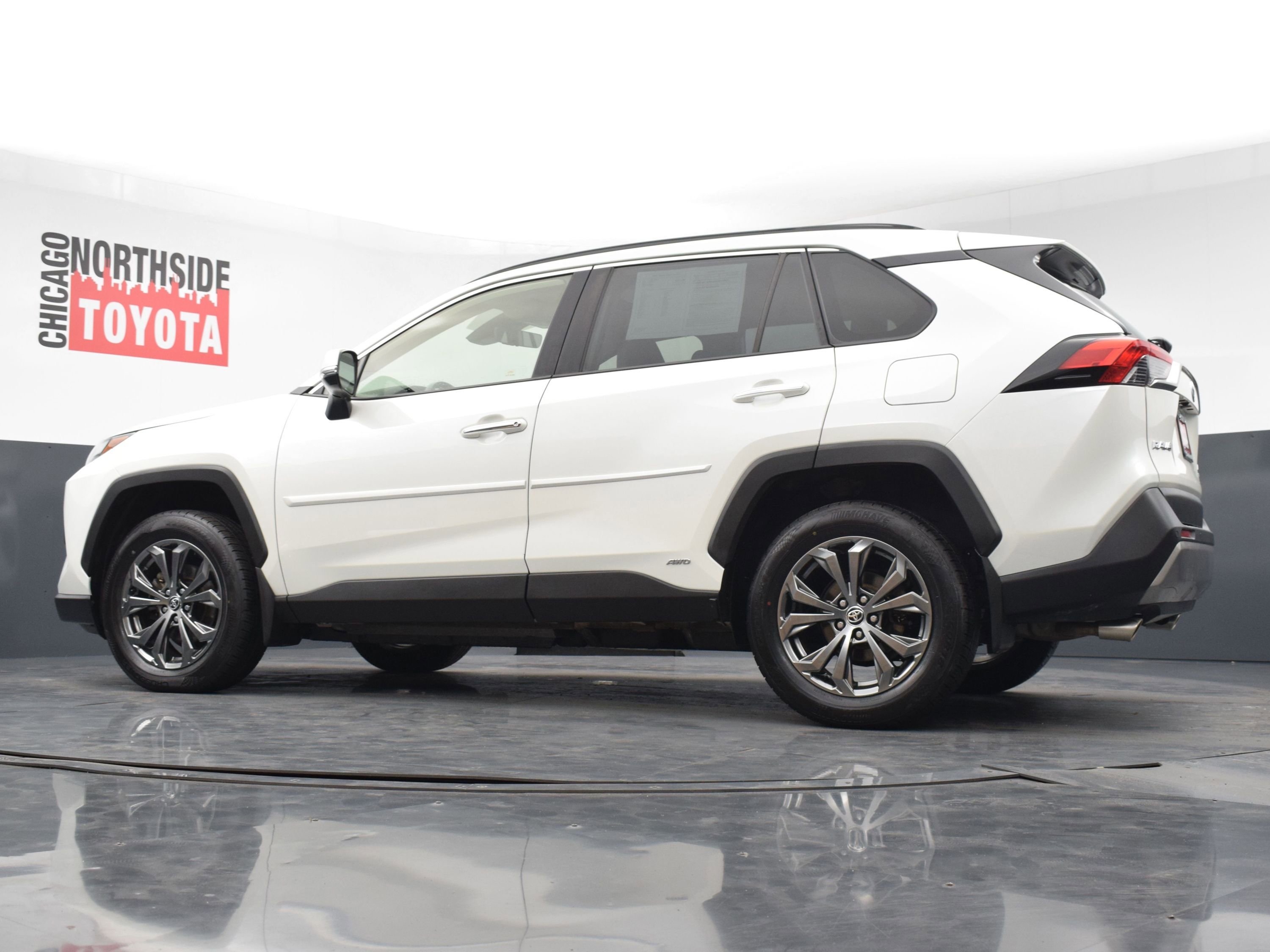 Used 2022 Toyota RAV4 Limited w/ Limited Grade Weather Package image 33