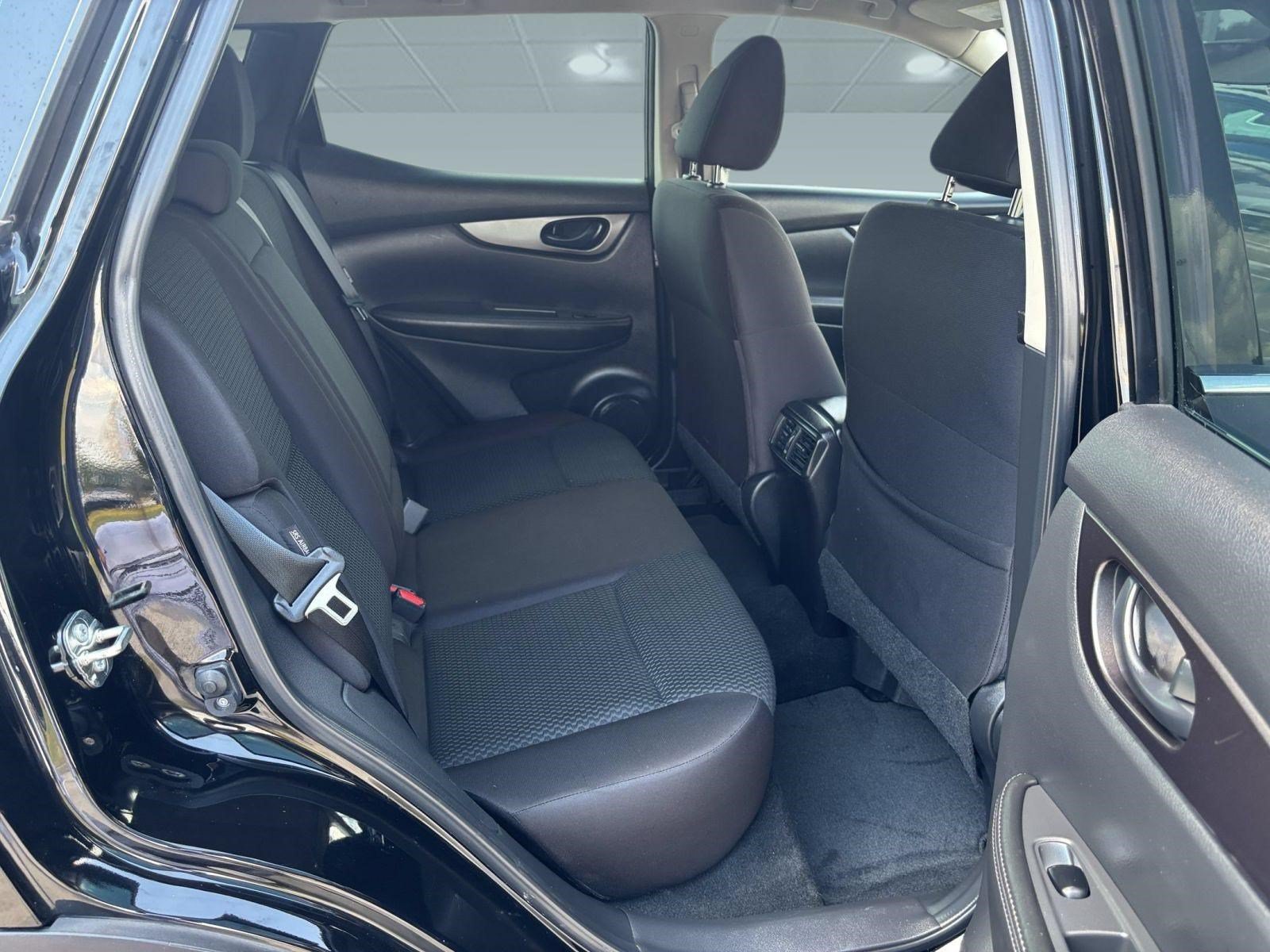 Used 2022 Nissan Rogue Sport S FWD image 29
