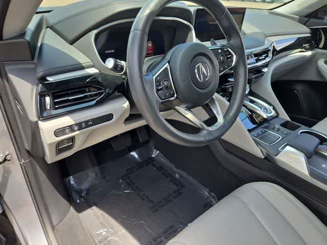 Certified 2024 Acura MDX SH-AWD w/ Technology Package image 10