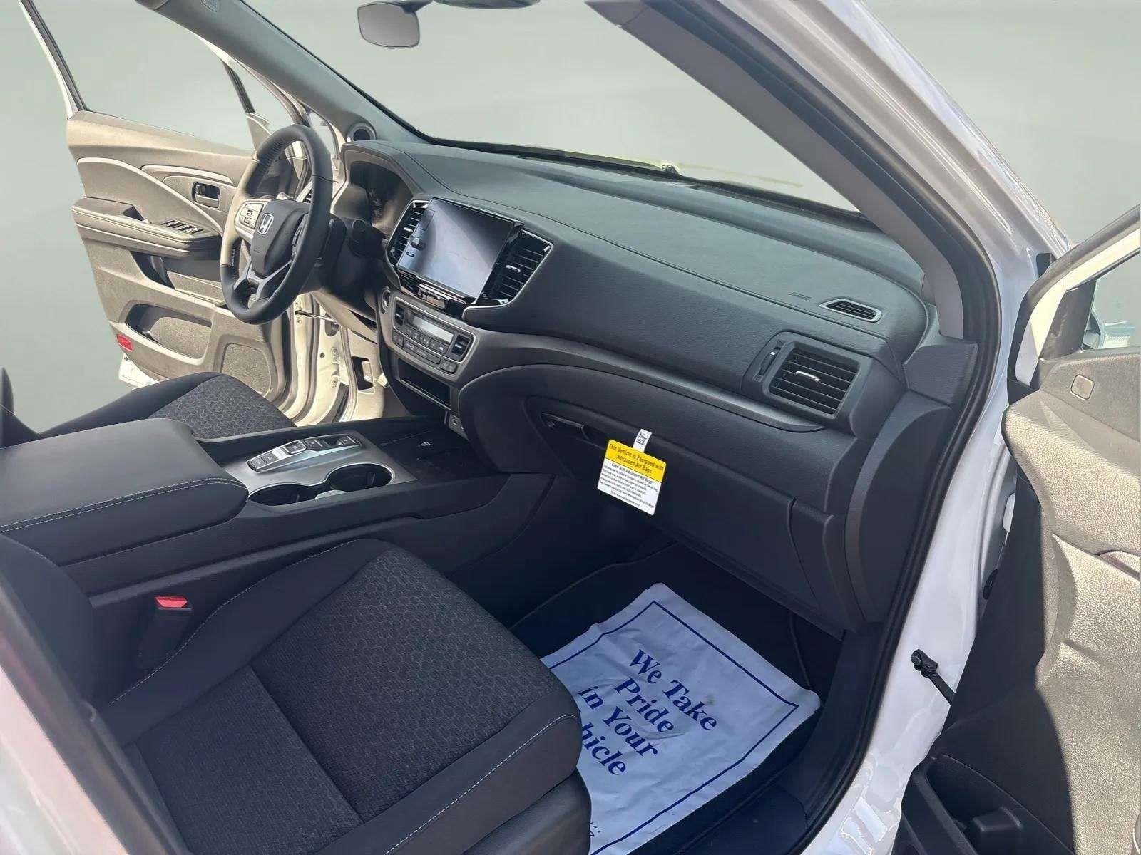 New 2026 Honda Ridgeline Sport image 19