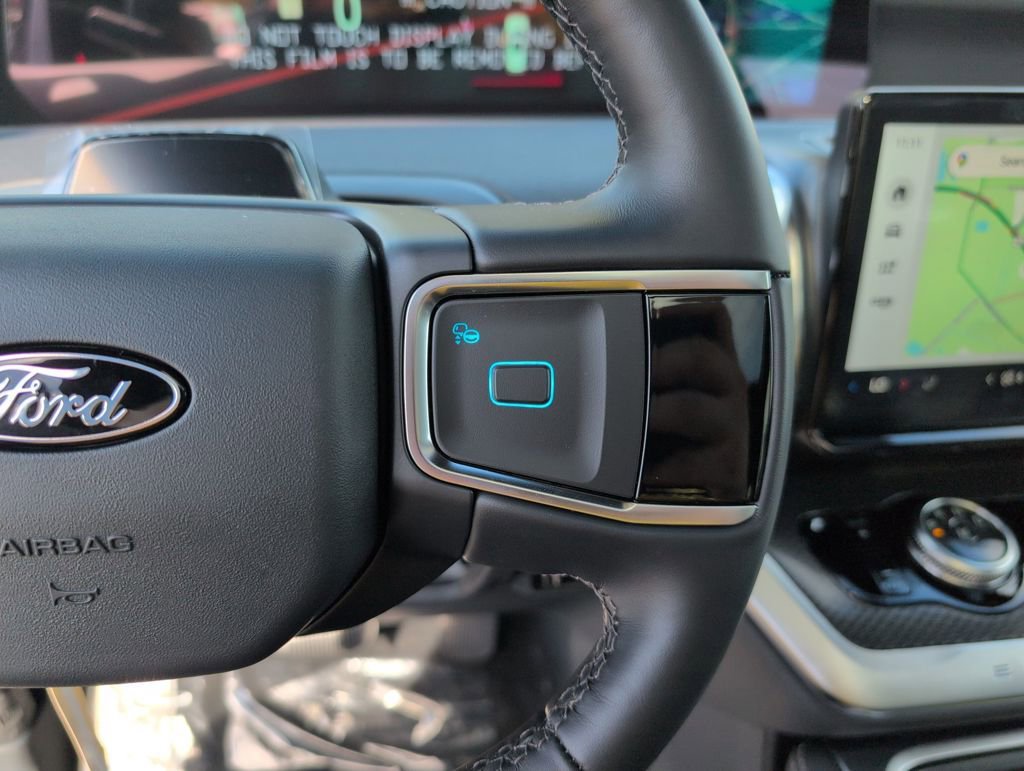 New 2026 Ford Expedition Platinum w/ Stealth Appearance Package image 32