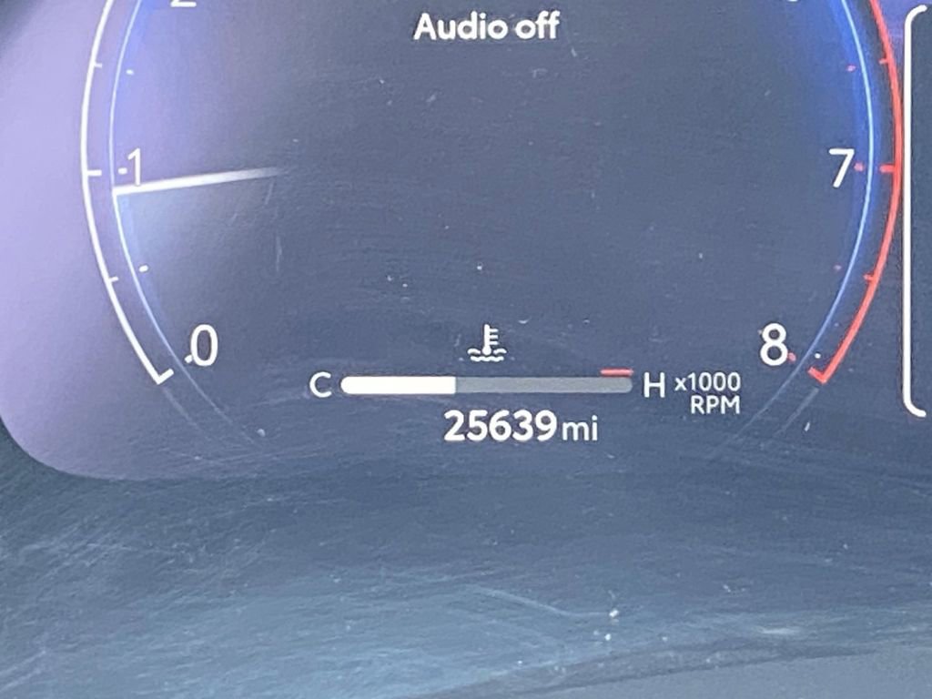 Used 2024 Toyota Highlander Platinum image 35