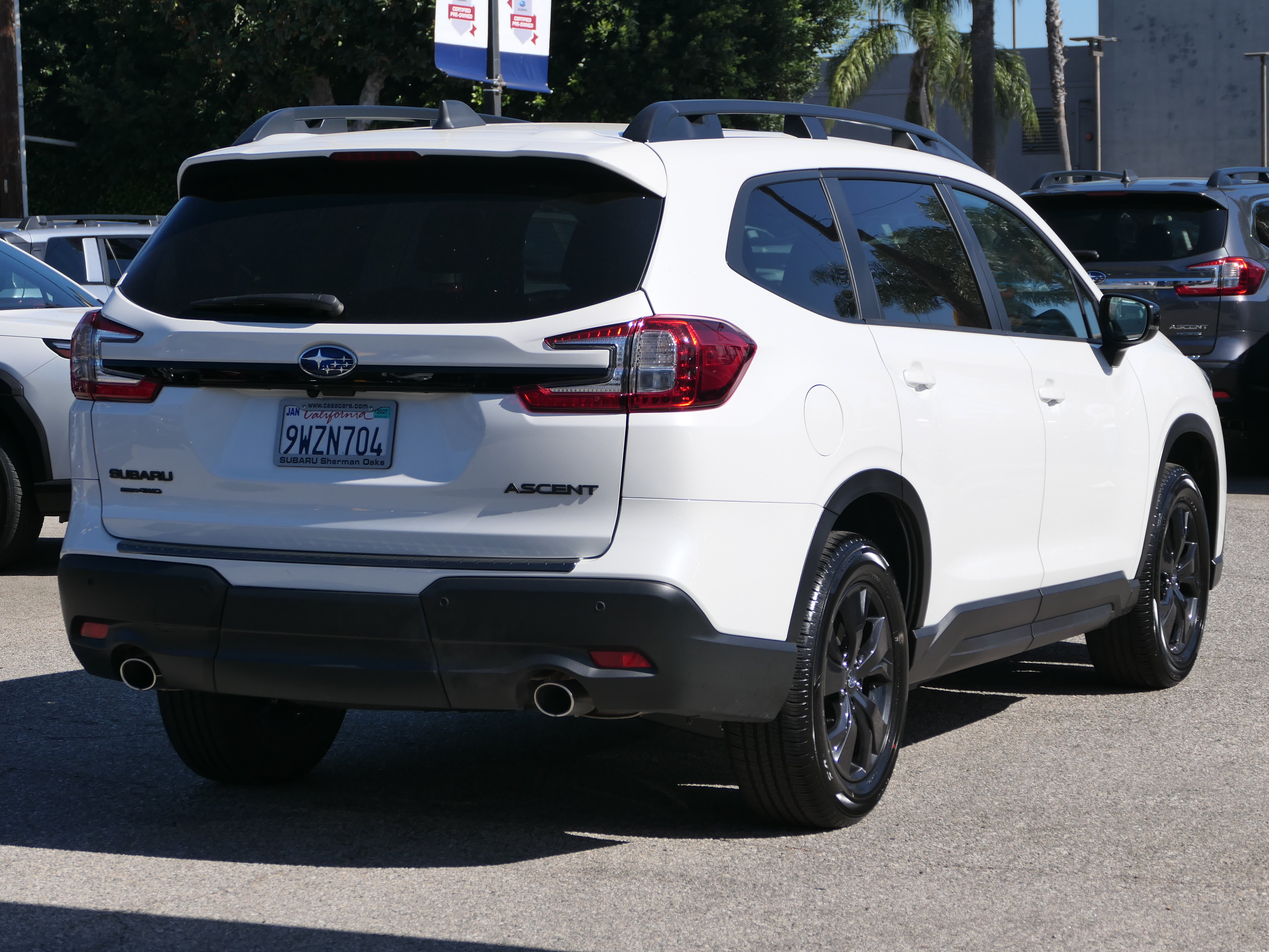 Certified 2026 Subaru Ascent Premium AWD/4WD image 5