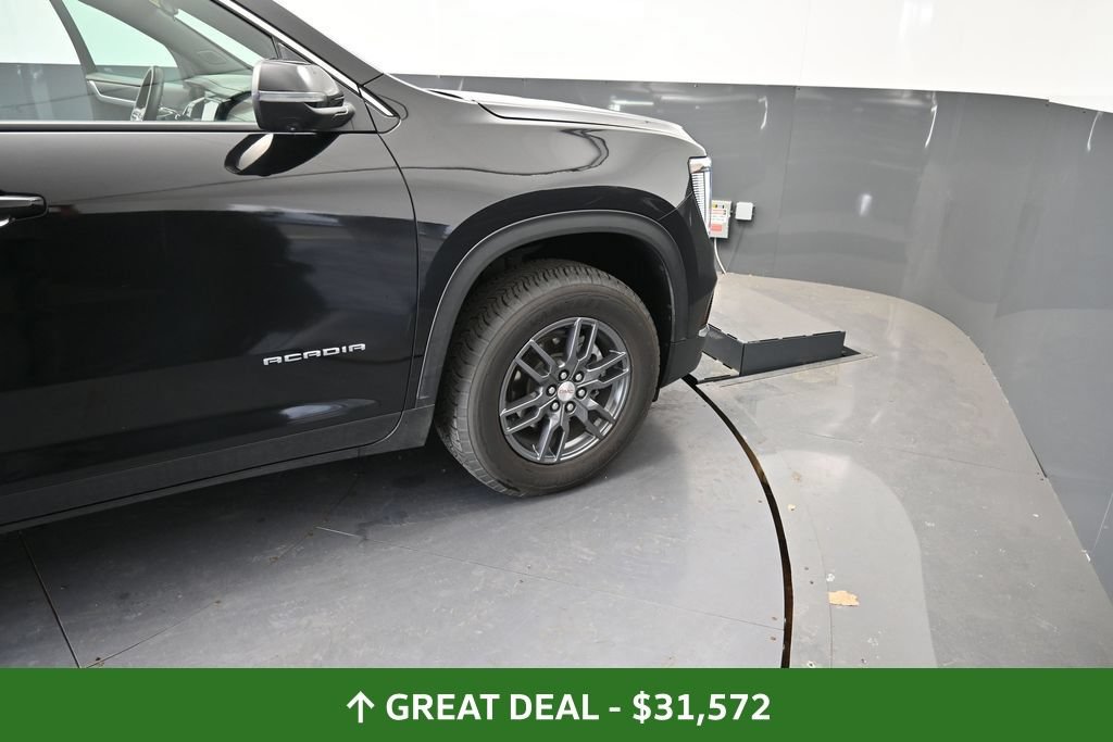 Used 2025 GMC Acadia Elevation FWD image 27