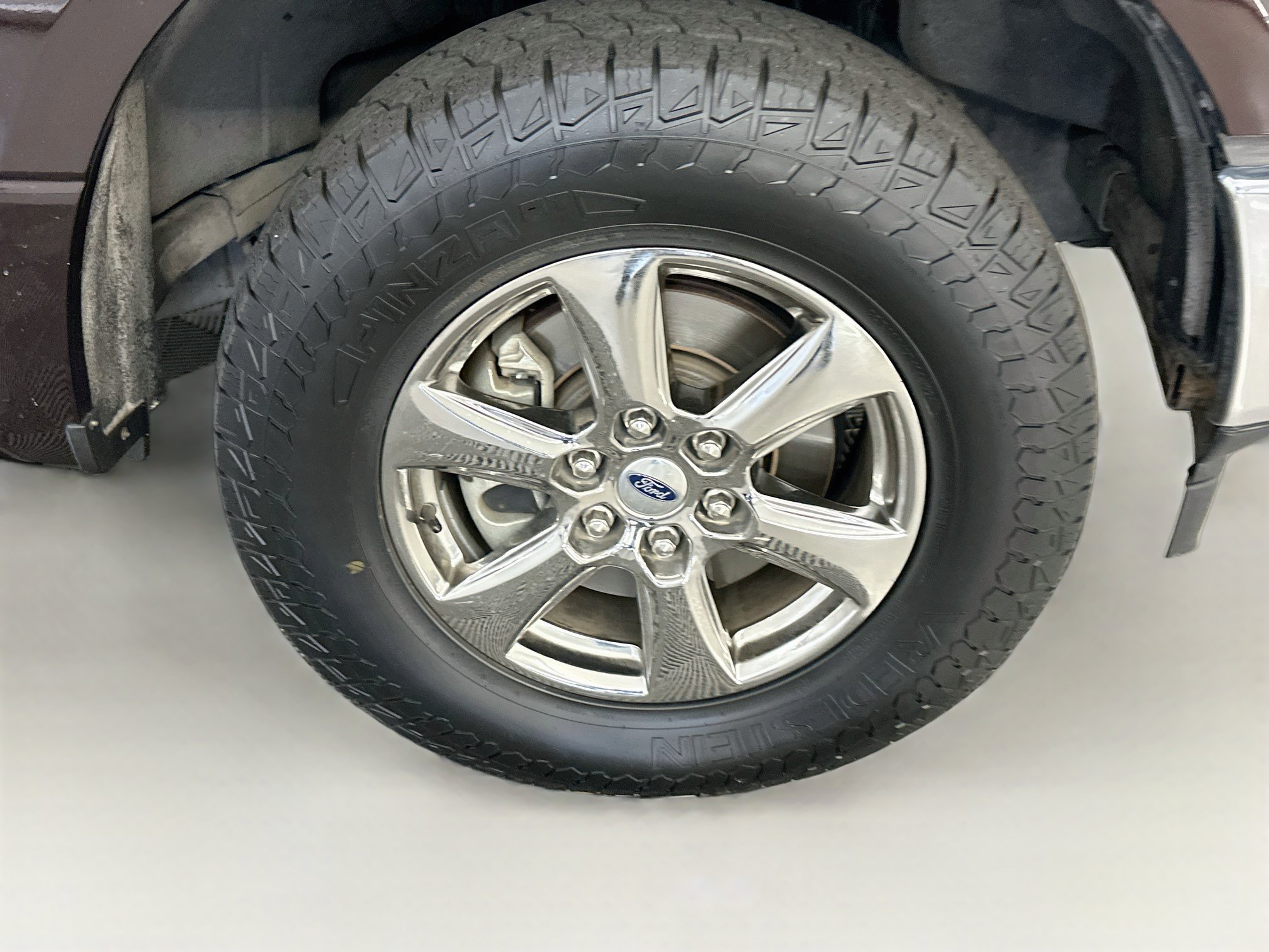 Used 2020 Ford F150 XLT w/ Equipment Group 302A Luxury AWD/4WD image 11