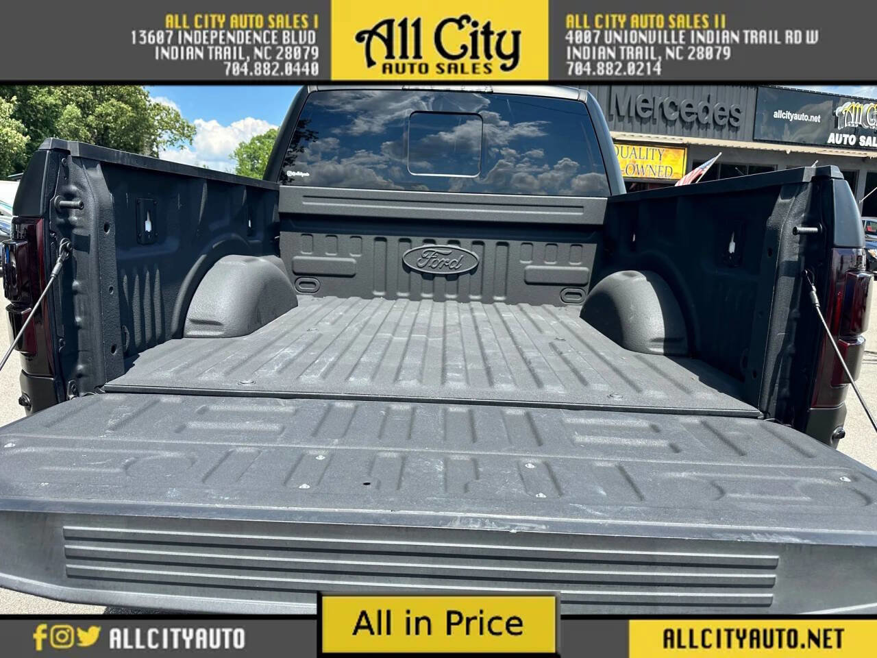 Used 2020 Ford F150 Raptor w/ Equipment Group 802A Luxury image 30