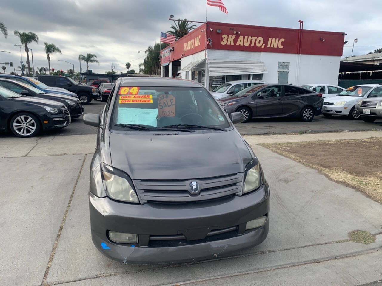 Used 2004 Scion xA FWD image 21