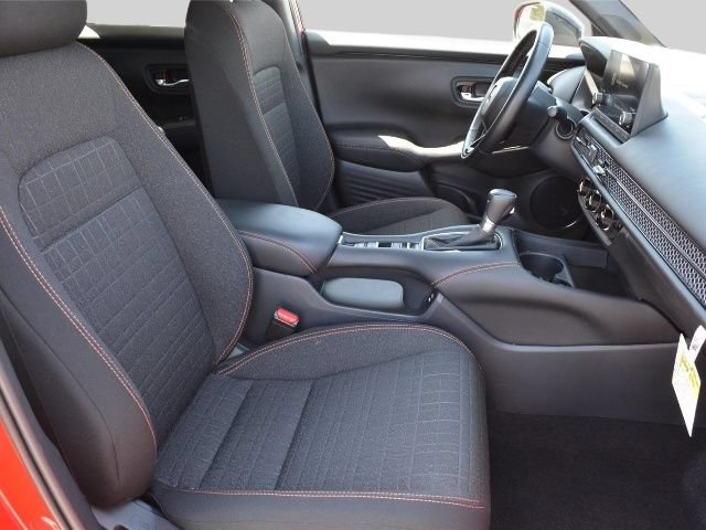 Used 2025 Honda HR-V Sport image 19
