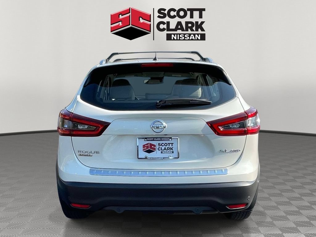Used 2022 Nissan Rogue Sport SL AWD/4WD image 5